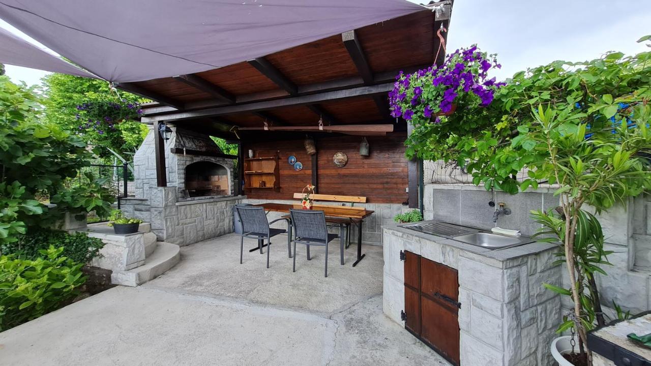 Apartment Massimo Rijeka Exterior photo